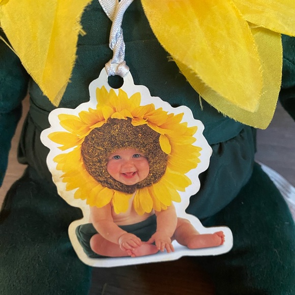 Anne Gettes Sunflower Baby Doll - Picture 4 of 4